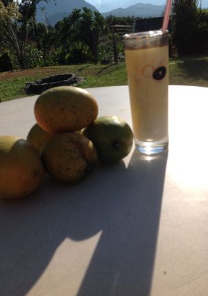 Una foto de Desayuno o mediamañana con crispetas y crema de avena con café