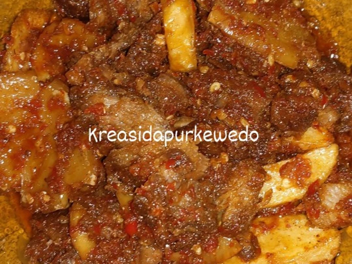 Cara Gampang Membikin Resep Dendeng balado campur kentang dan jengkol yang Sempurna Anti Ribet, Uenak Banget