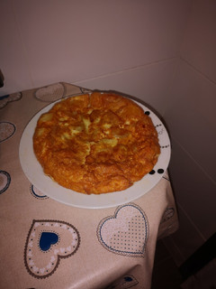 Una foto de Tortilla de patatas principiantes (sin cebolla)