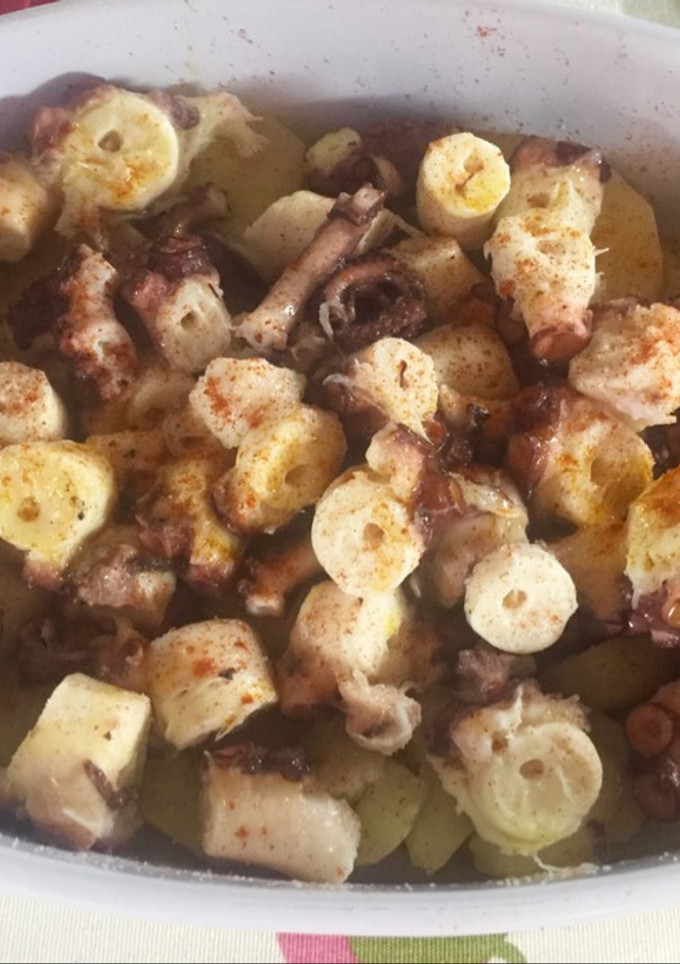 Una foto de Pulpo a la gallega