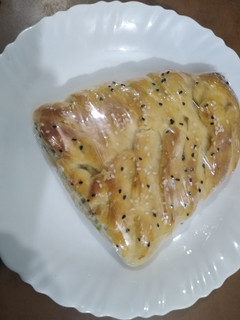 A picture of Chicken Bread.