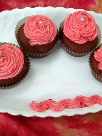 Easy Way Prepare Red Velvet Cupcakes the Awesome  Perfect
