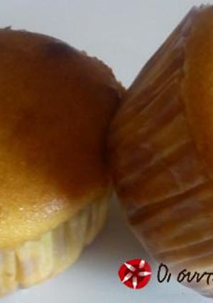 Φωτογραφία της συνταγής Muffins γιαουρτιού γεμιστά με μαρμελάδα