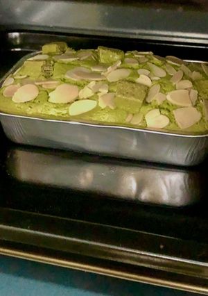 Foto resep Brownies Matcha with Silverqueen and Kitkat matcha