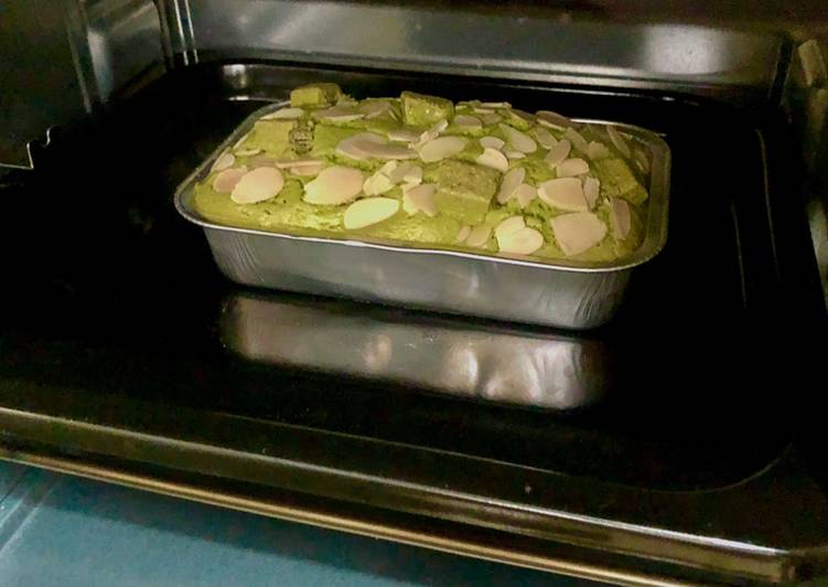 Brownies Matcha with Silverqueen and Kitkat matcha