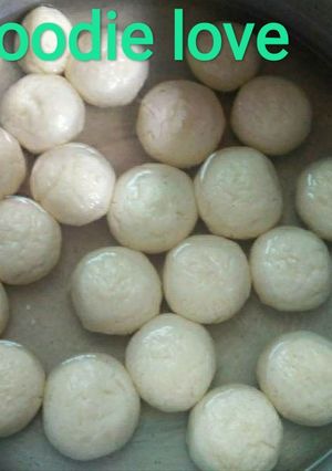 A picture of Rasgulla.