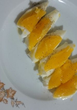عکسی از دستور تخم مرغ آبپز عسلی