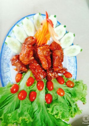 Hình của món Sườn xào chua ngọt.