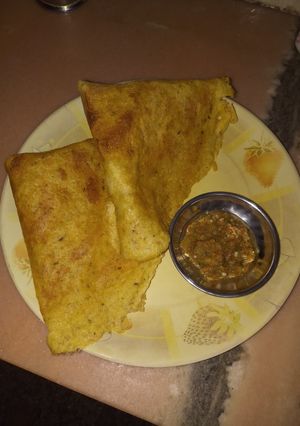 A picture of मूंग का चीला.
