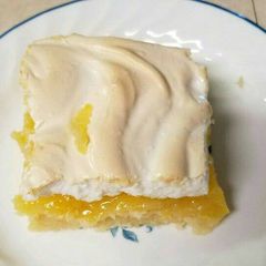 A picture of Pineapple Bars.
