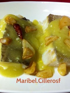 Una foto de Bacalao al pil-pil