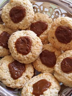 Una foto de Galletitas de anís y dulce de leche