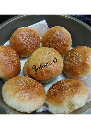 A picture of Burger Buns.