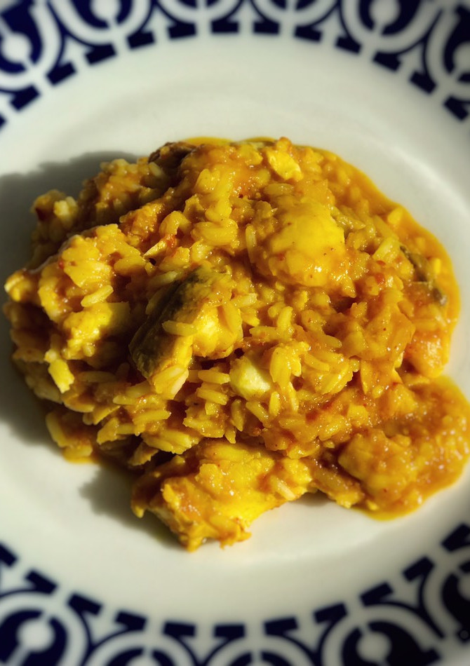 Una foto de Biryani de merluza