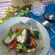 Iwak pe bumbu iris