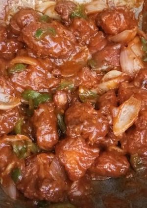 A picture of Chicken chilli homestyle.