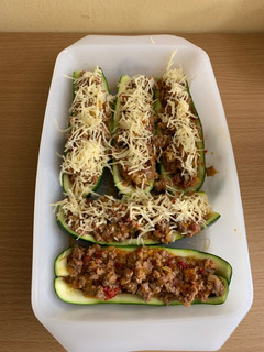 Una foto de Calabacines rellenos de carne