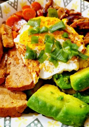 A picture of Tofu Bibimbap 비빔밥 (Vegetarian).
