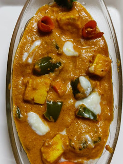 શાહી પનીર (Shahi Paneer Recipe In Gujarati) રેસીપી મુખ્ય ફોટો