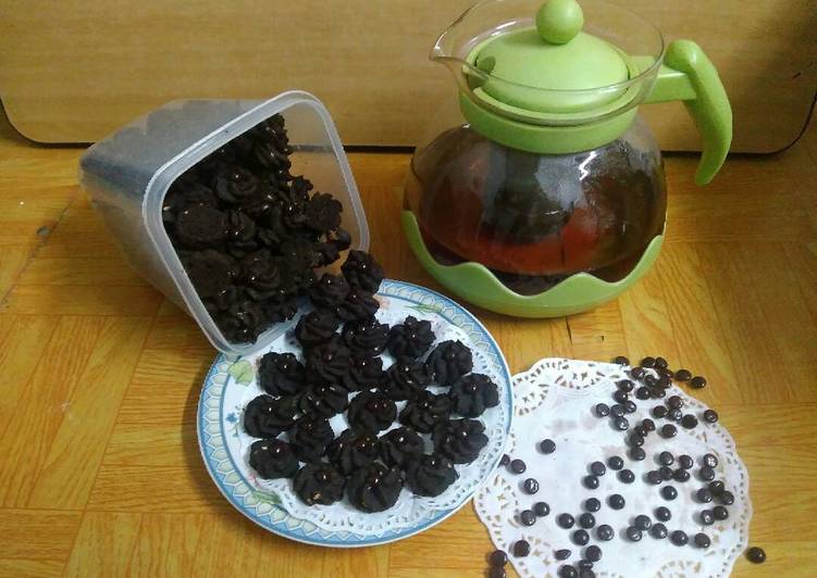 Resep 15#Semprit Coklat Wijen Eggless 🍪 yang Menggugah Selera