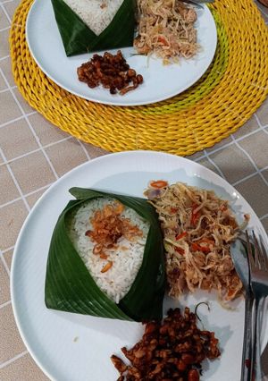 Foto resep Ayam suwir bunga kecombrang