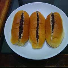A picture of Roti lembut krim mocca meses.