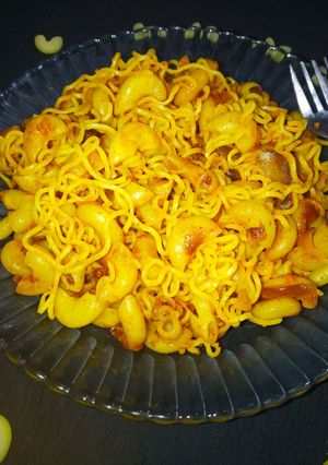 पास्ता नूडल्स(pasta noodles recipe in hindi) रेसिपी मुख्य फोटो
