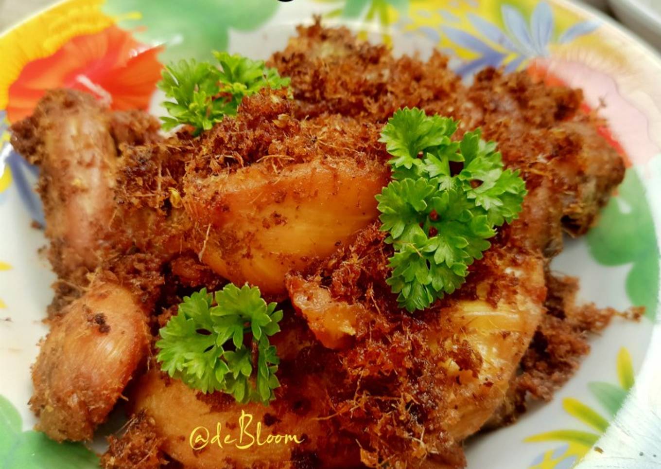 933. Ayam Goreng Lengkuas