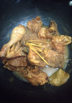 Foto resep Ayam ungkep lagi mager