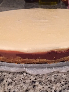 Una foto de Tarta de tres chocolates