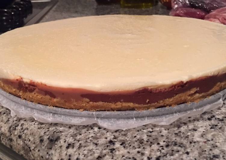 Tarta de tres chocolates