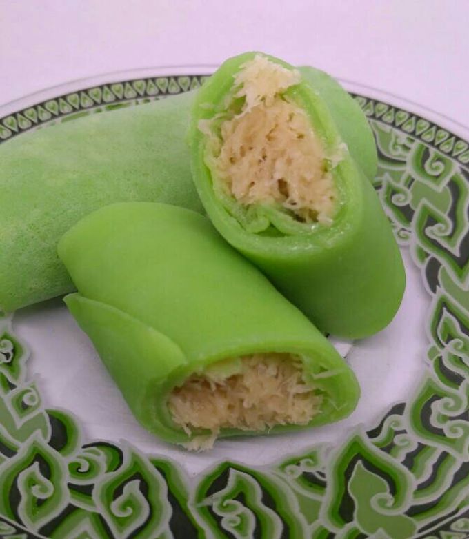 Foto resep Dadar Gulung Isi Kelapa