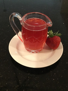 A picture of Fresh Strawberry Simple Syrup.