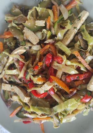 Tofu kerti zöldségekkel recept fotója