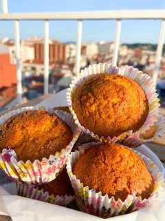 Una foto de Magdalenas de naranja sin azúcares