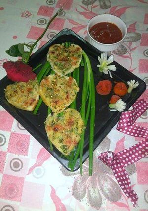 रवा (सूजी) टोस्ट (Rawa (Sooji) toast recipe in hindi) रेसिपी मुख्य फोटो