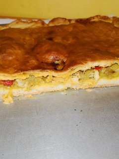 Una foto de Empanada gallega de conejo
