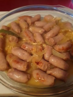 Una foto de Salchichas al vino