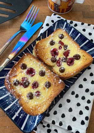 A picture of ☆Raspberry Cheesecake Toasts in the Air Fryer☆.