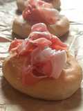 Soft and Light Mini Pizzas Without Sugar