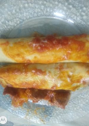Una foto de Canelones de verdura, jamón y queso 😋