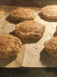 Una foto de Hamburguesas de merluza y patata BLW