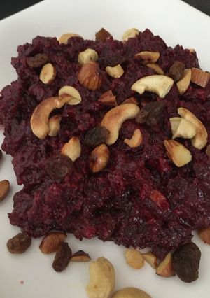 A picture of Beetroot halwa.