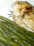 Spiced chicken breast with steam green beans