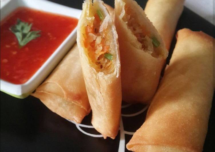 11 Resep: Chinese Spring Roll with Ngo Hiong Herbs Kekinian