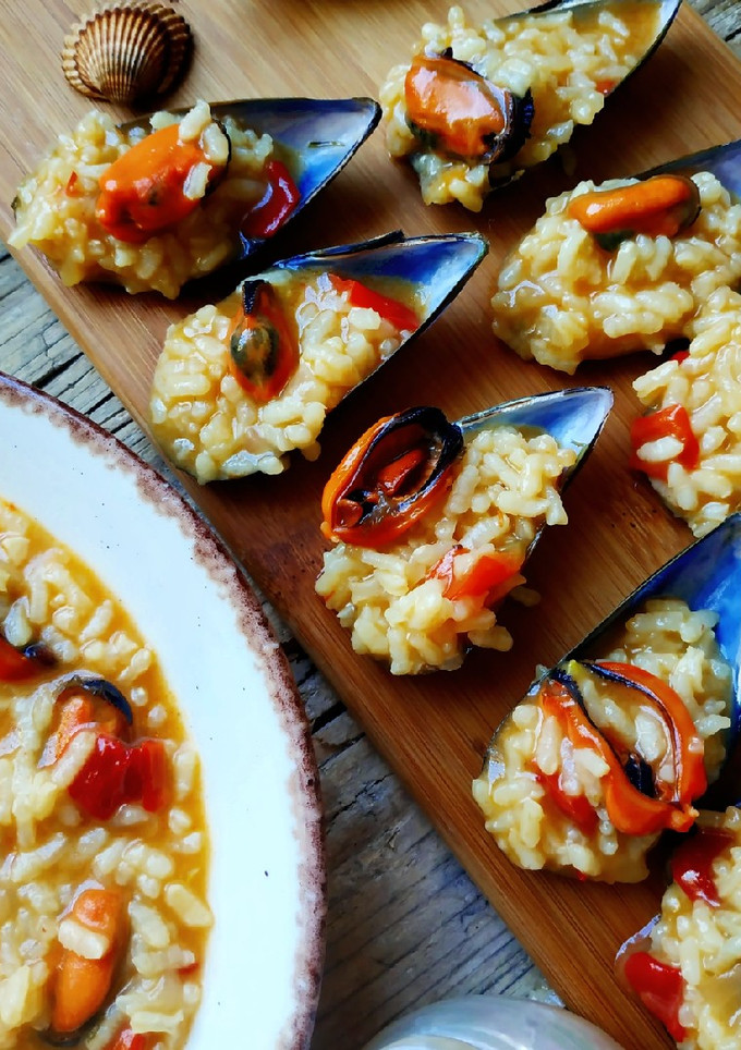 Una foto de Arroz con mejillones