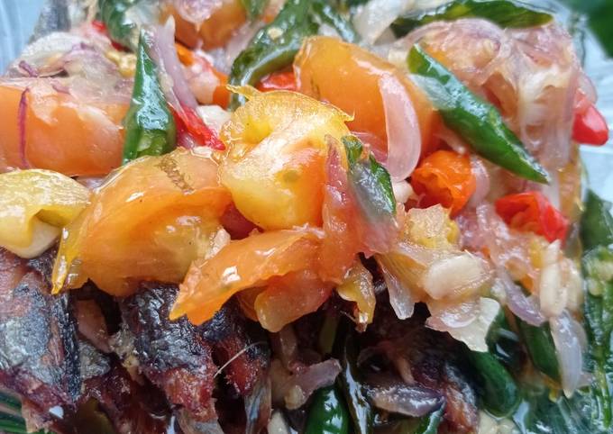 Recipe: Delicious Tumis Ikan Cue Cabe