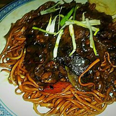 A picture of Tex's Beef & Walnuts in Oyster Sauce 🐂🍲🇨🇳.