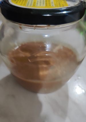 A picture of (طحين) Tahini.