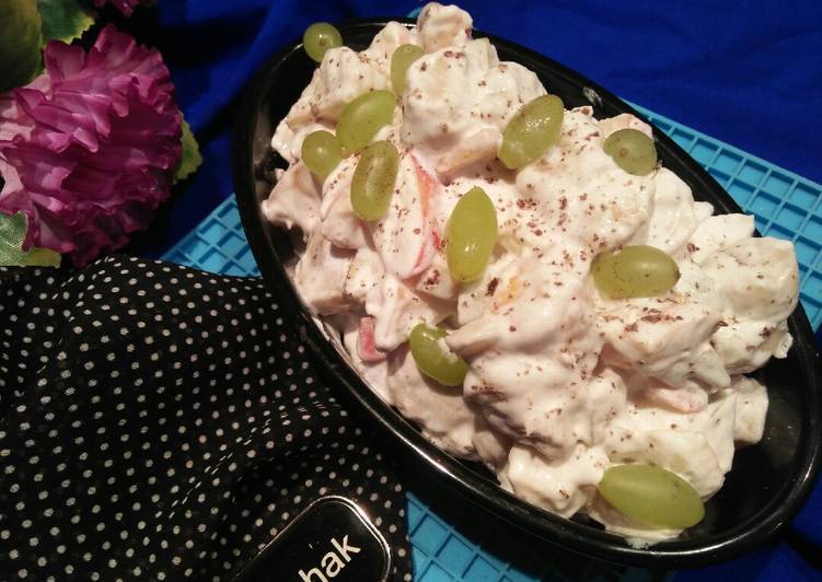 Simple Way to Make Award-winning Yougurt Cream Fruit Salad